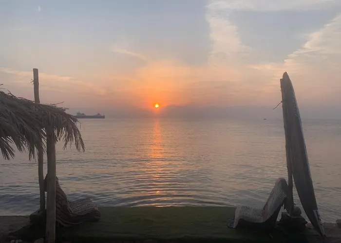 Salt Water Camp نويبع