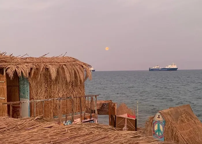 مكان تخييم Salt Water Camp