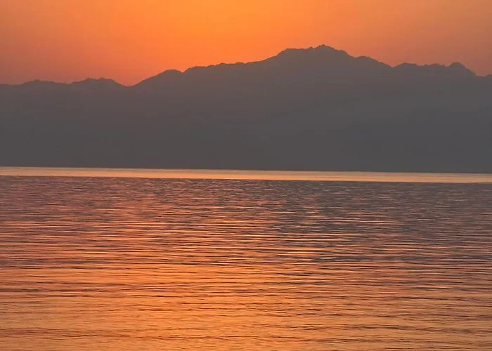 مكان تخييم Salt Water Camp 4*