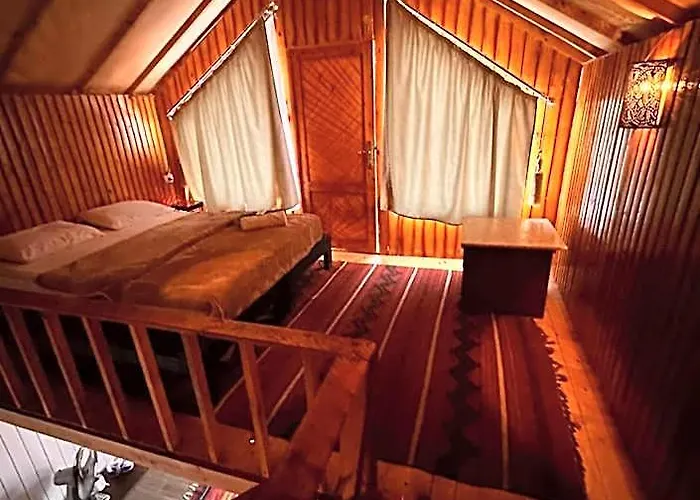 مكان تخييم Salt Water Camp 4*